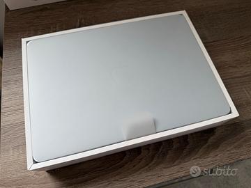 Apple MacBook Air 15" - M4 - RAM 32GB - SSD 1TB