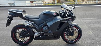 honda CBR600RR 2024