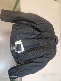 giacca da motociclista con protezioni 