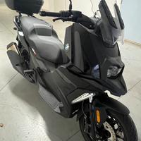 Scooter BMW 400 km 1100