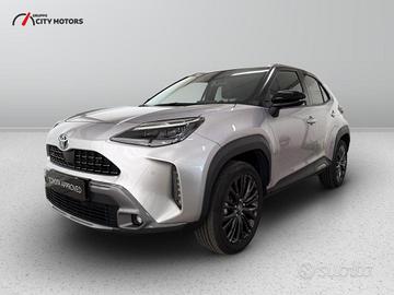 Toyota Yaris Cross 1.5h Adventure awd-i 116cv e-cv