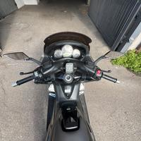 Yamaha tmax