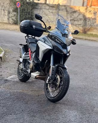 multistrada V4S full