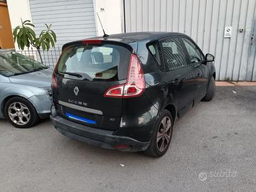 Renault Scenic 3° serie 1.5 TDI 110 CV