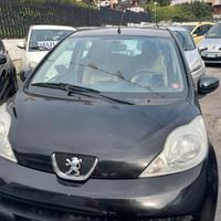 Peugeot 107 1.0 68CV 5p. Sweet Years
