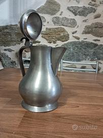 Caraffa in peltro