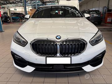 BMW 116 d 5p. Advantage Automatica