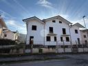 villa-a-schiera-a-vairano-patenora