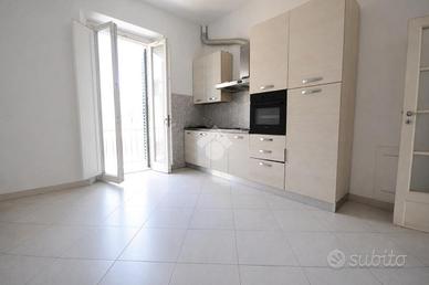 4 LOCALI A PRATO