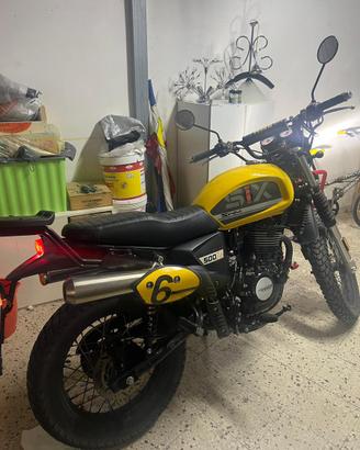 Moto swm dix days 500