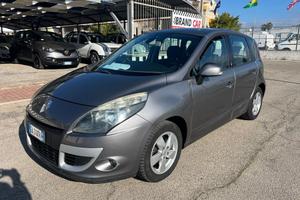 Renault Scenic X Mood 1.5 dCi 110CV Dynamique 2010
