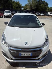 Peugeot 208  GT line