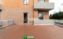 3-locali-con-terrazzo-box-e-cantina-