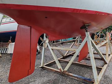 Barca a vela cat 32