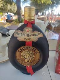 Vecchia romagna etichetta oro