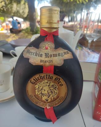 Vecchia romagna etichetta oro