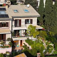 VILLA A SCHIERA A PORTO SAN GIORGIO