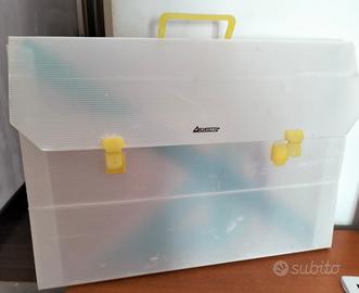 valigetta per la scuola 