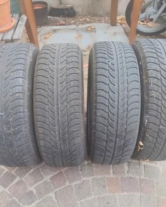 gomme + cerchi r15