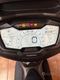 Piaggio beverly 400 sport