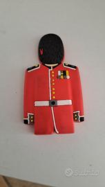 Calamita guardia reale inglese