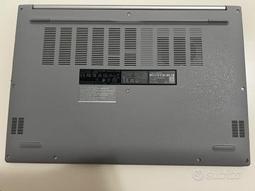 “ASUS VivoBook Pc Portatile