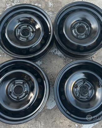 CERCHI IN FERRO NISSAN QASHQAI R16