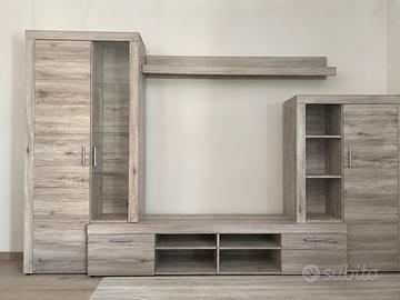 Parete attrezzata 300x190 cm vano TV 125 cm
