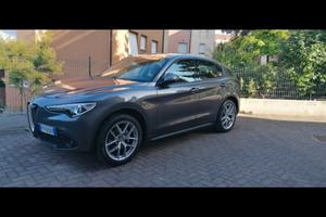 Alfa Romeo Stelvio 2.2 JTD 210 cv