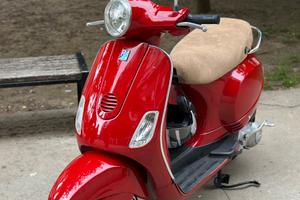 Vespa LX 150