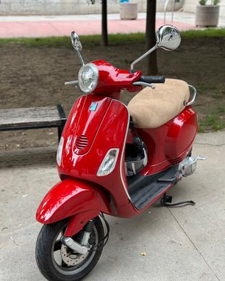 Vespa LX 150