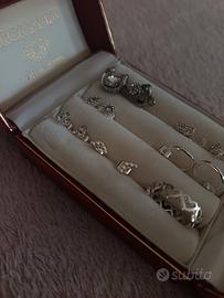 set orecchini e anello 