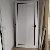 porta pvc, listelli legno, perlinato legno