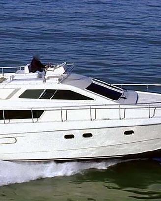 FERRETTI ALTURA 43