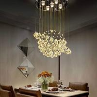 Lampadario Planetarium con faretti LED e sfere