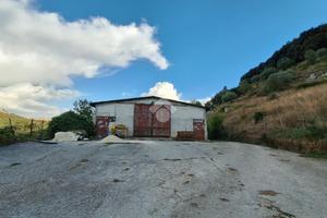 AUTORIMESSA A SEGNI