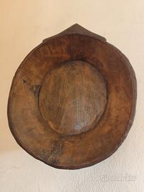 antica ciotola in legno 