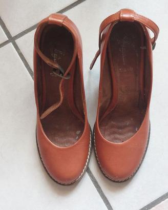 Scarpe con zeppa  classiche nere e marroni