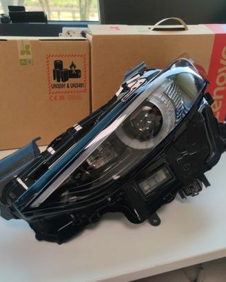 Faro Mazda 3 Full Led Matrix - 2025