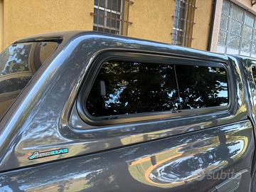 Hard Top Toyota Hilux