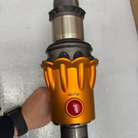 Motore Dyson V12 si spegne difettoso