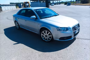 Audi A4 b7 2.0 16 v TDI 143 cv