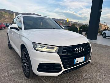 Audi SQ5 40 2.0TDI 190 CV quattro S tronic Restyli