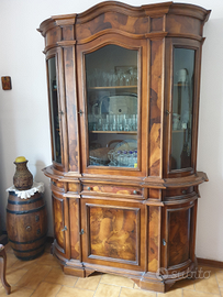 Sala in noce, como', culla