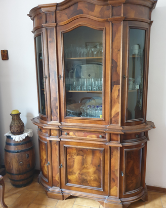 Sala in noce, como', culla