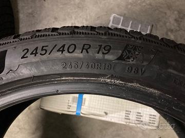 Pneumatici Michelin invernali 245/40 R19
