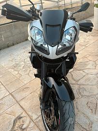 Aprilia tuono 1000R