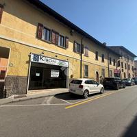 NEGOZIO A CASTIGLIONE DELLE STIVIERE