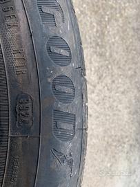 Goodyear Efficientgrip Performance 2