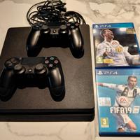 PS4 Slim, 2 controller e 2 giochi